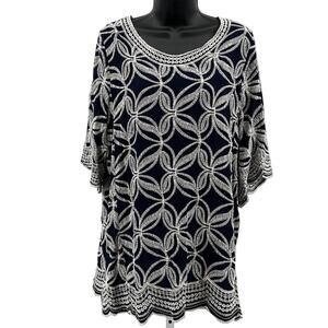 Solitaire Tunic Blouse WMNS 1X Black White Embroidered Short Sleeve Round Neck